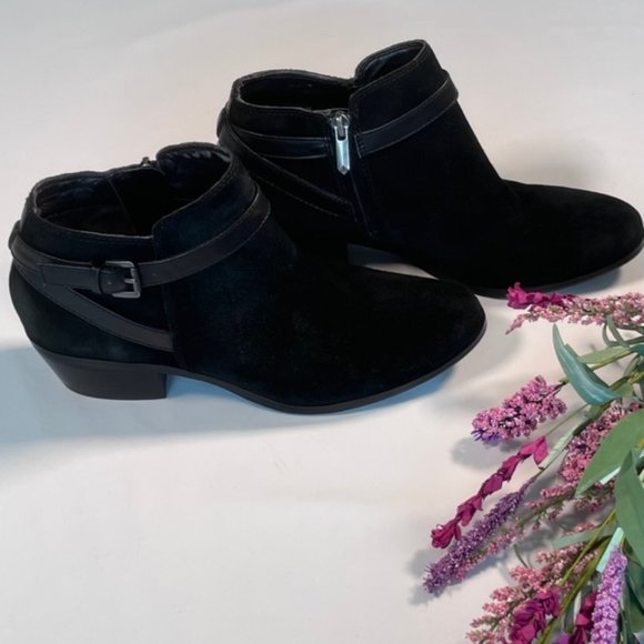 Sam Edelman Shoes - Sam Edelman Pirro Black Suede Booties Size 8